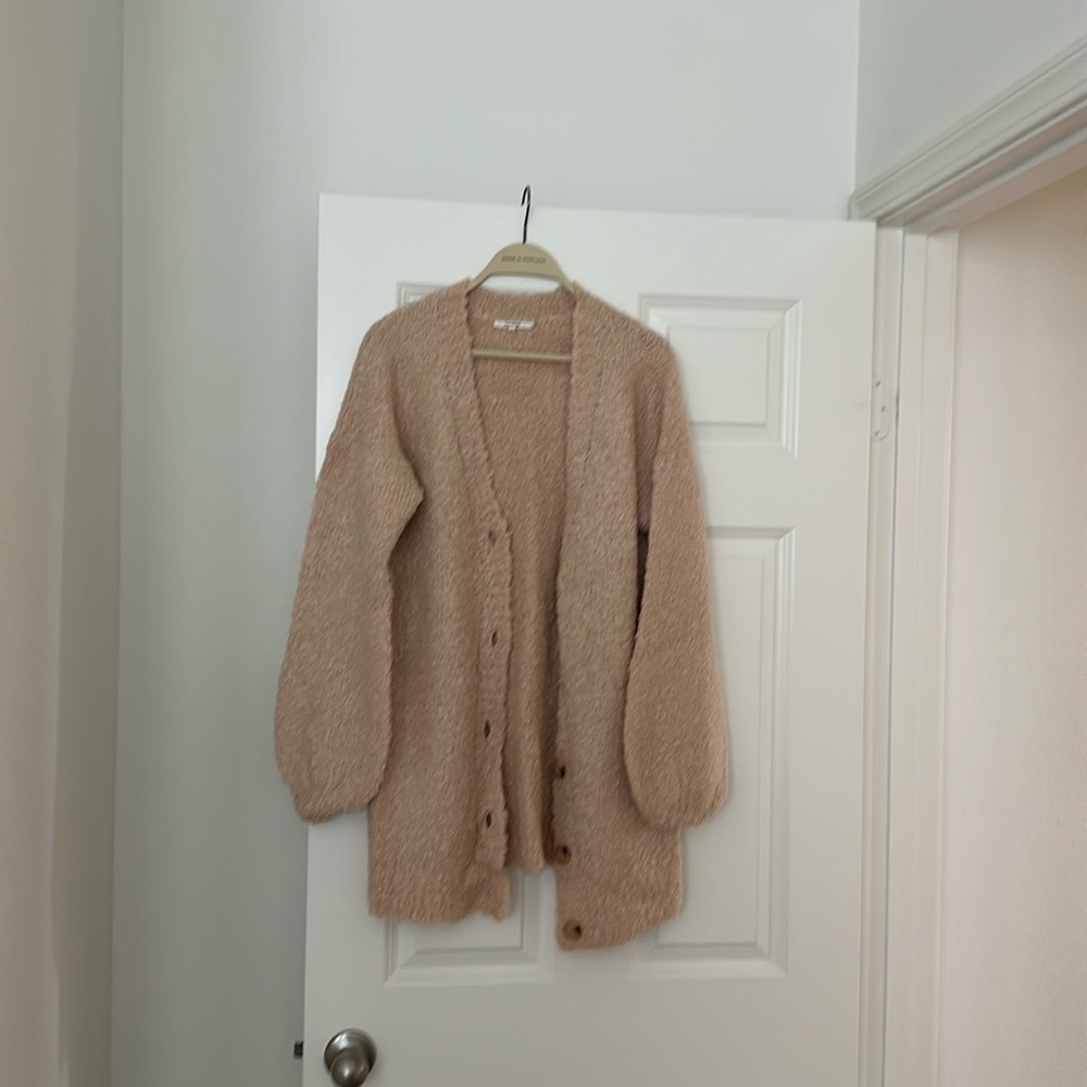 Tularosa Clementine Cardigan in Blush. Size XS - Picture 2 of 8